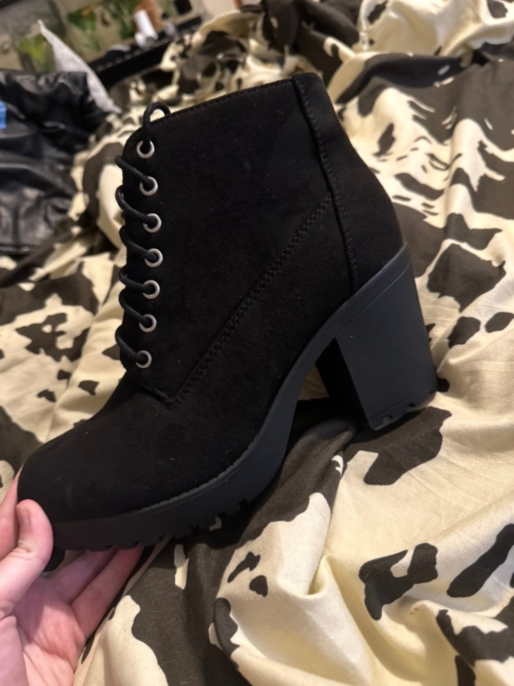 Women’s Suede Boots
